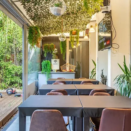 & Cia Hostel Πόρτο